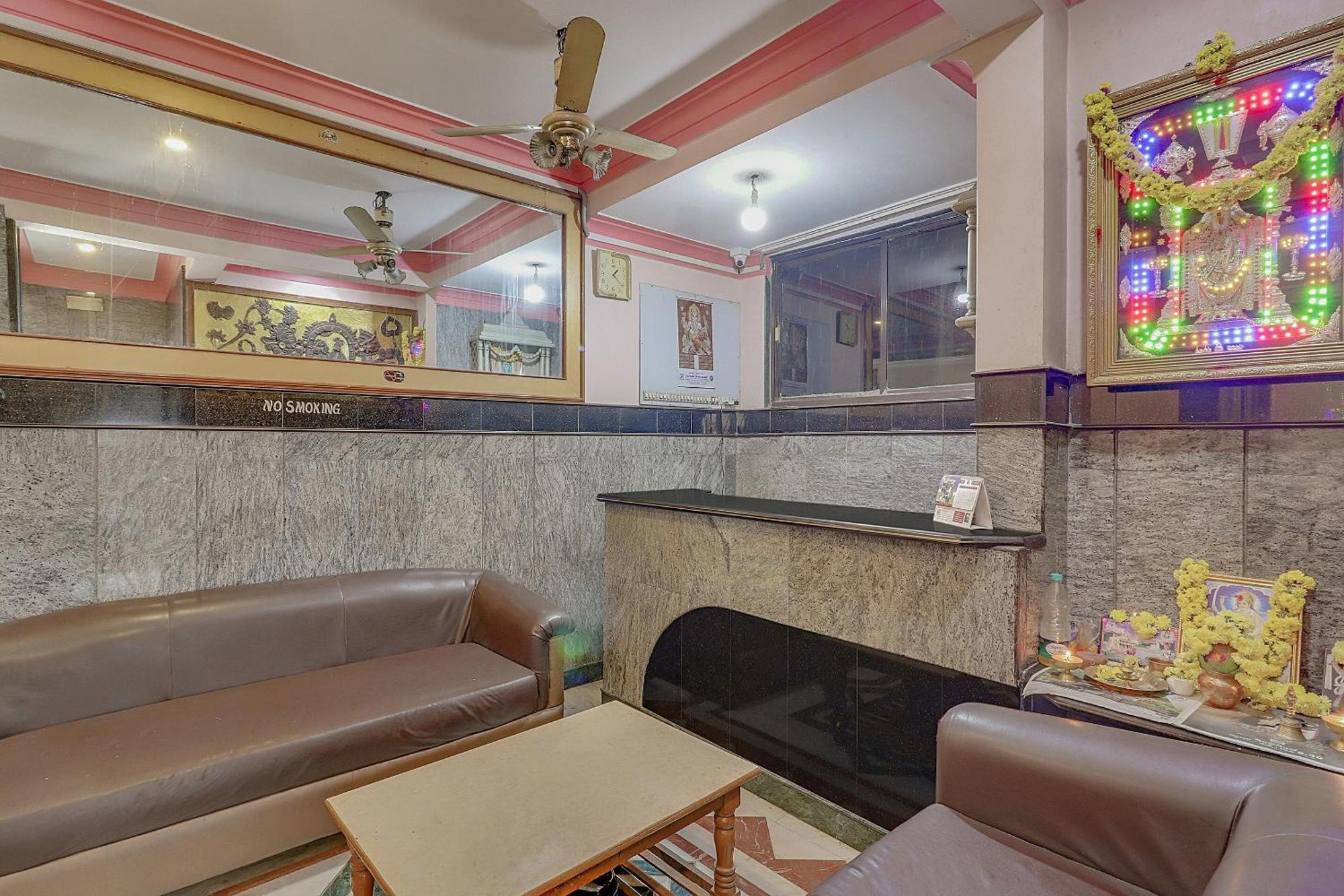 Hotel O Vasavi Residency 班加罗尔 外观 照片