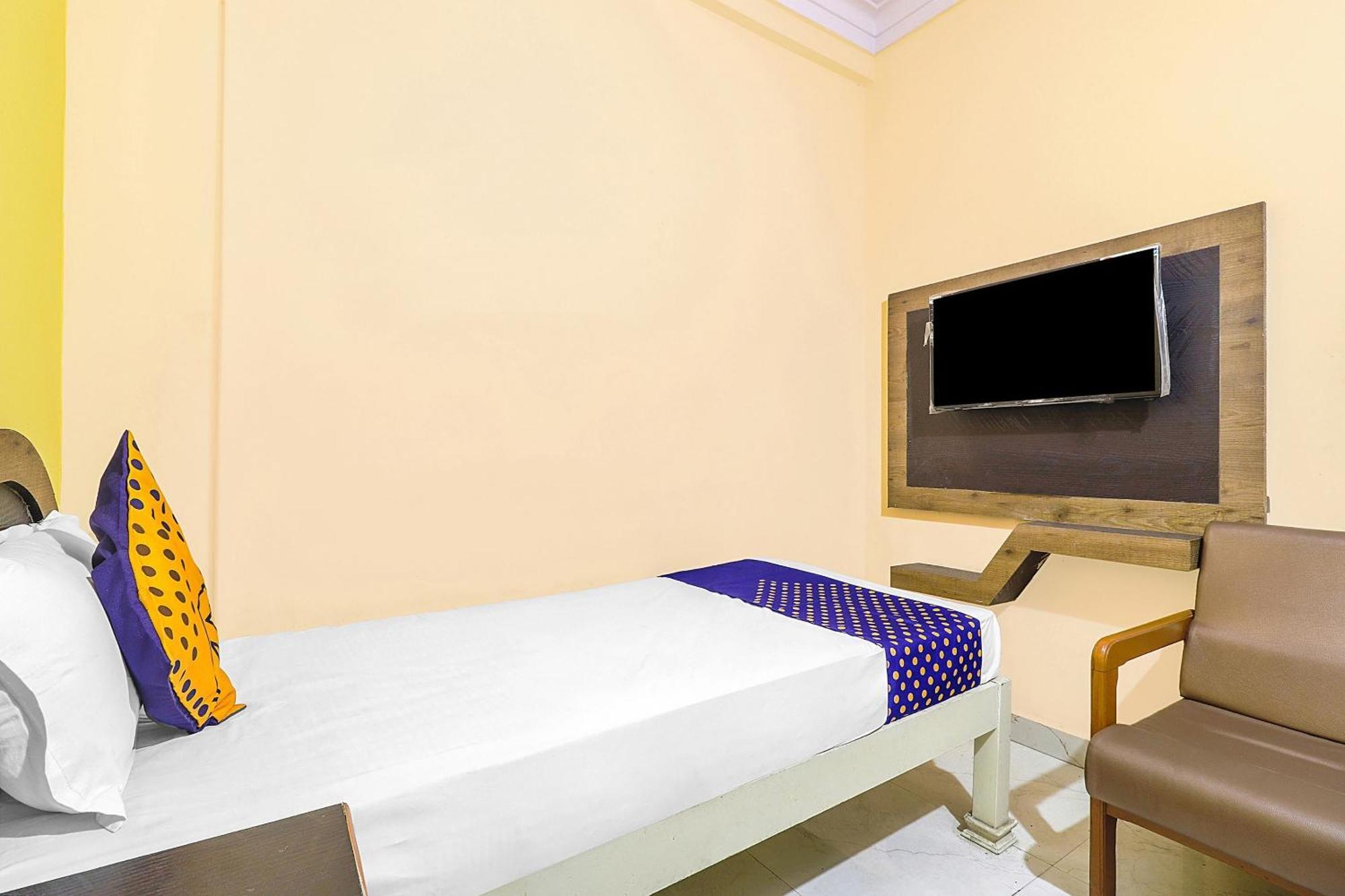Hotel O Vasavi Residency 班加罗尔 外观 照片