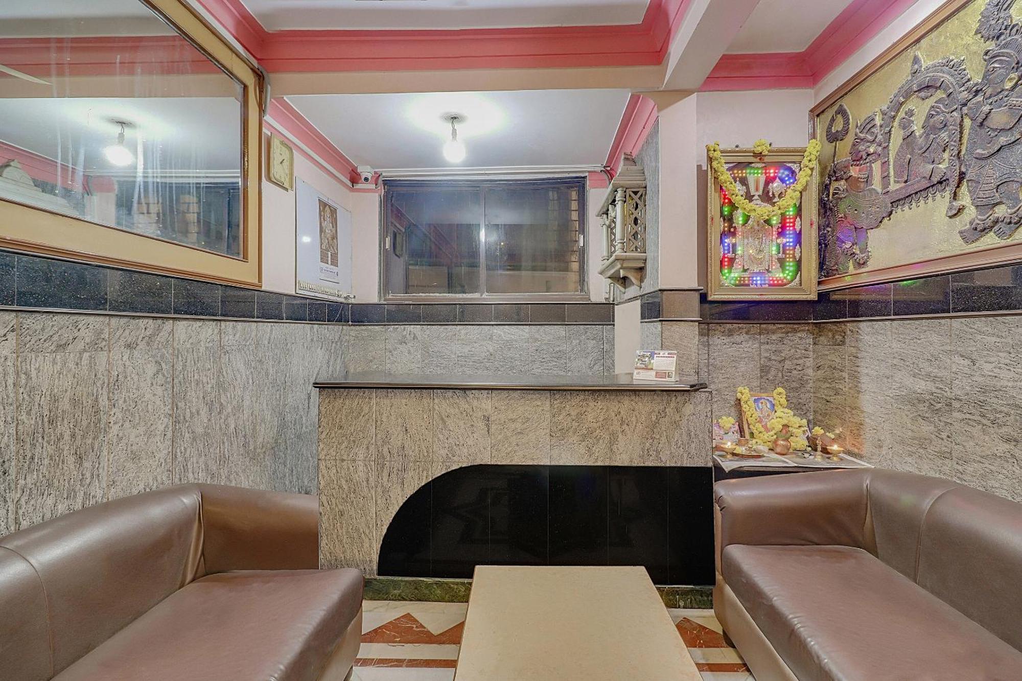 Hotel O Vasavi Residency 班加罗尔 外观 照片